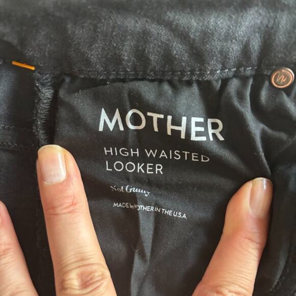 MOTHER | High-Waisted Looker Black Wash: Not Guilty Cut#604962 Size 25 - Picture 6 of 13